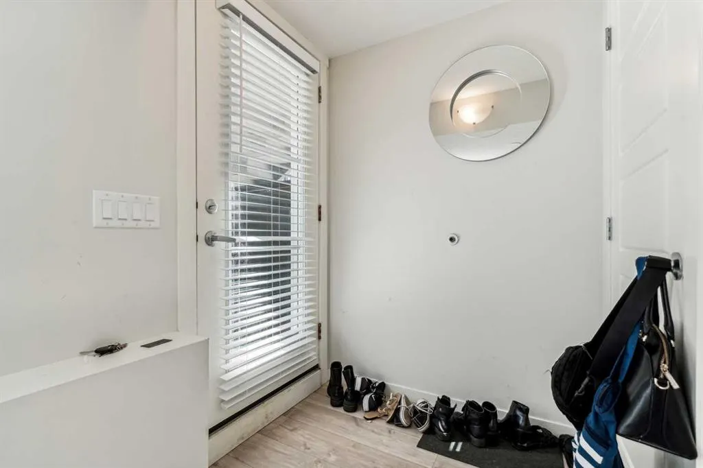 260 Rowley Way NW #312