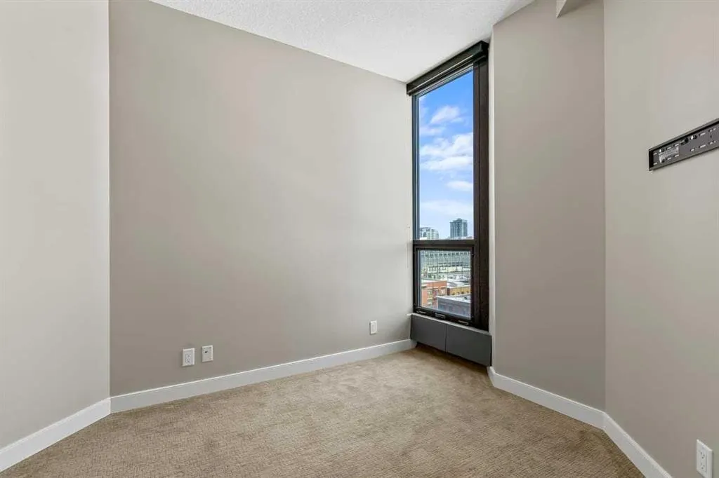225 11 Avenue SE #804