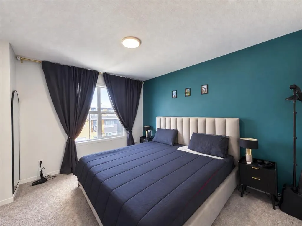 228 Annette Villas NW