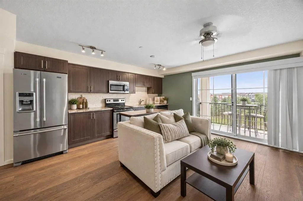 99 Copperstone Park SE #1304