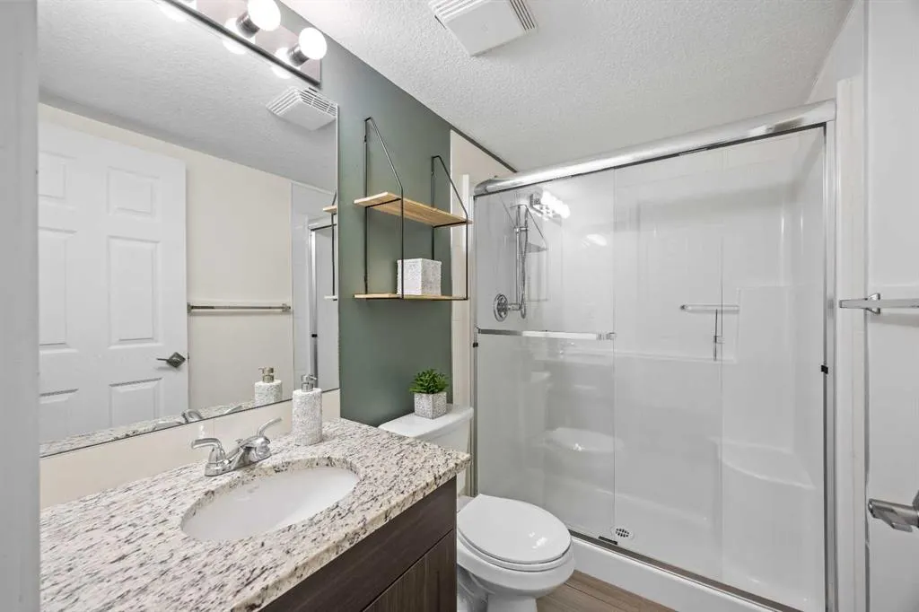 99 Copperstone Park SE #1304