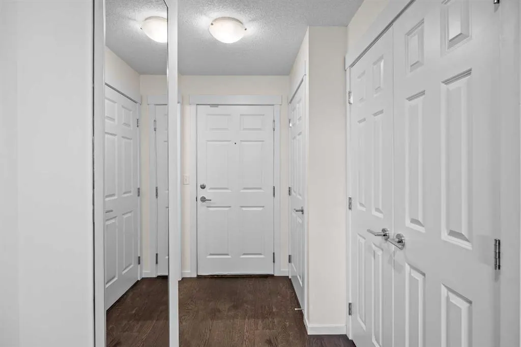 99 Copperstone Park SE #1304