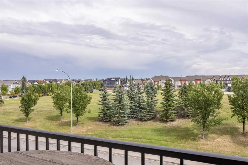 99 Copperstone Park SE #1304