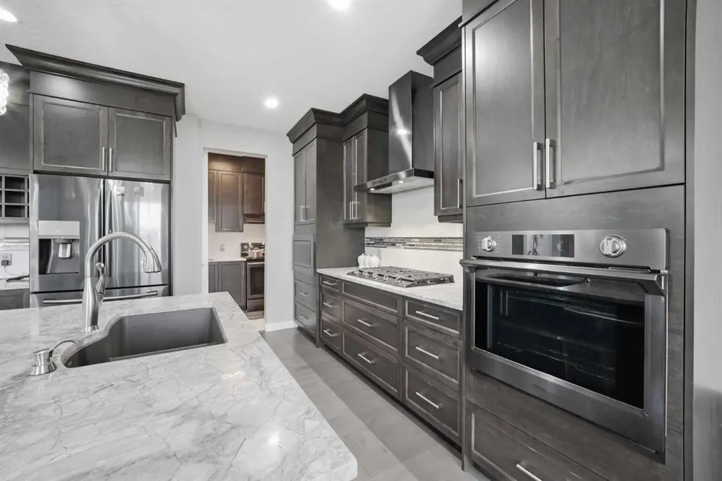 288 Corner Meadows Manor NE