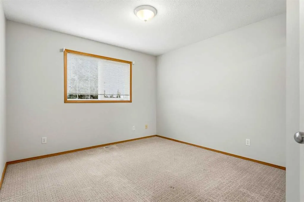63 Hillview Road