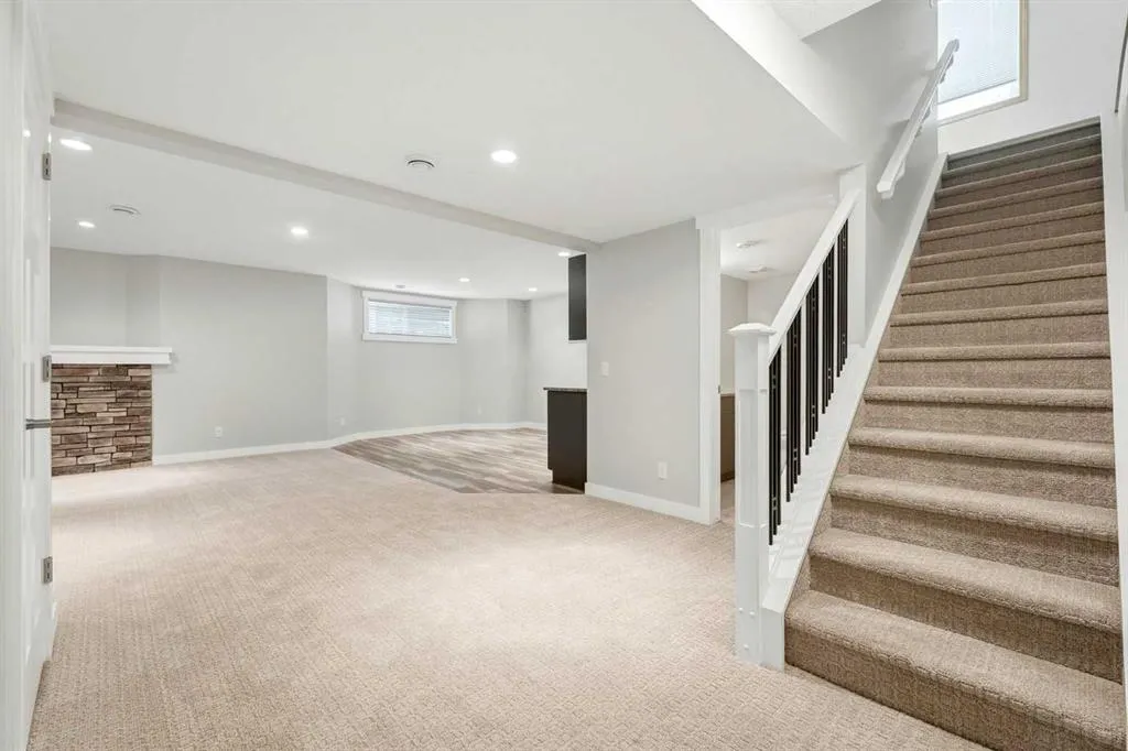 63 Hillview Road