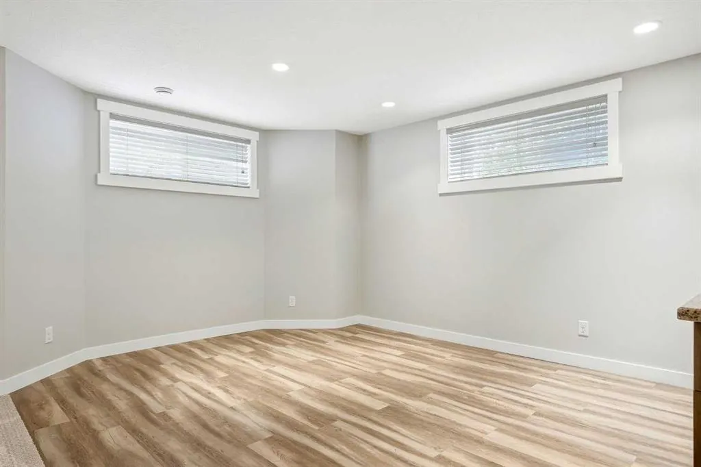 63 Hillview Road