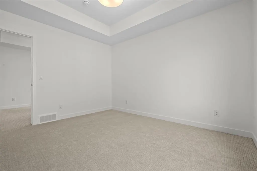 2252 Waterbury Road