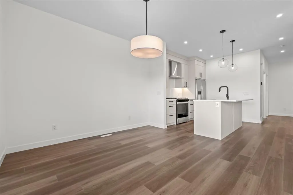 2252 Waterbury Road