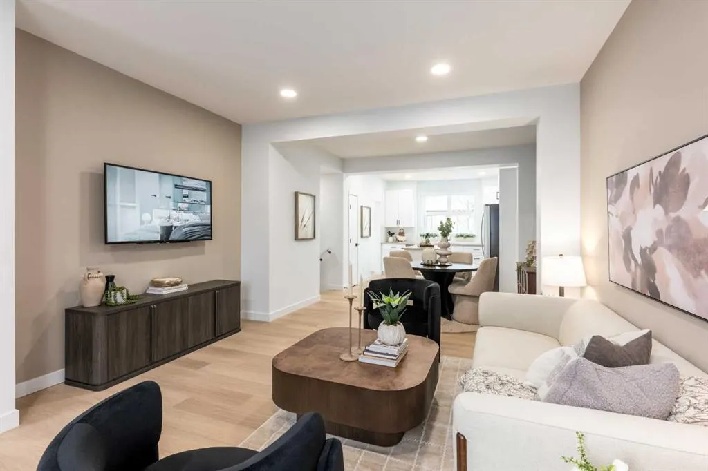 30 Rochester View NW #303