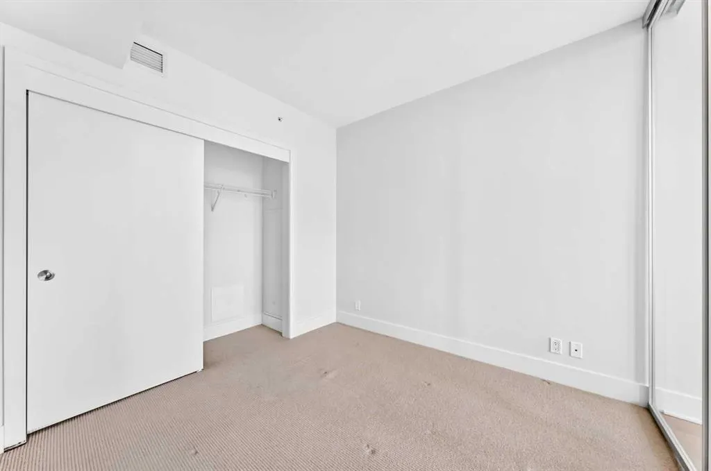 901 10 Avenue SW #1607