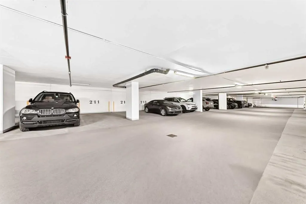 901 10 Avenue SW #1607