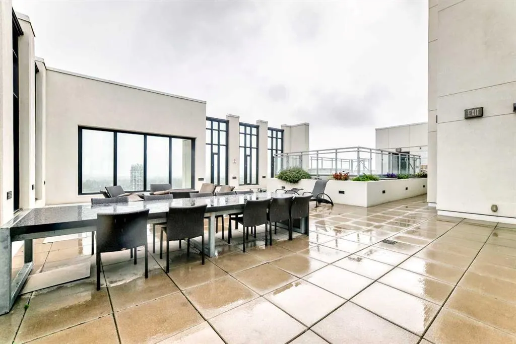 901 10 Avenue SW #1607