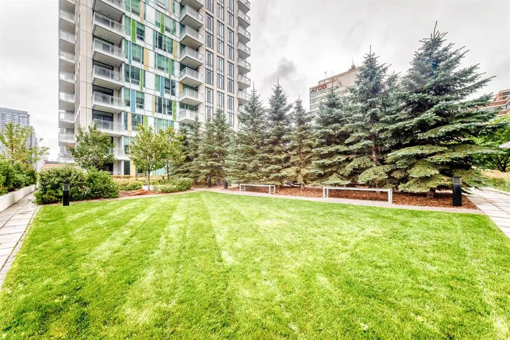 901 10 Avenue SW #1607