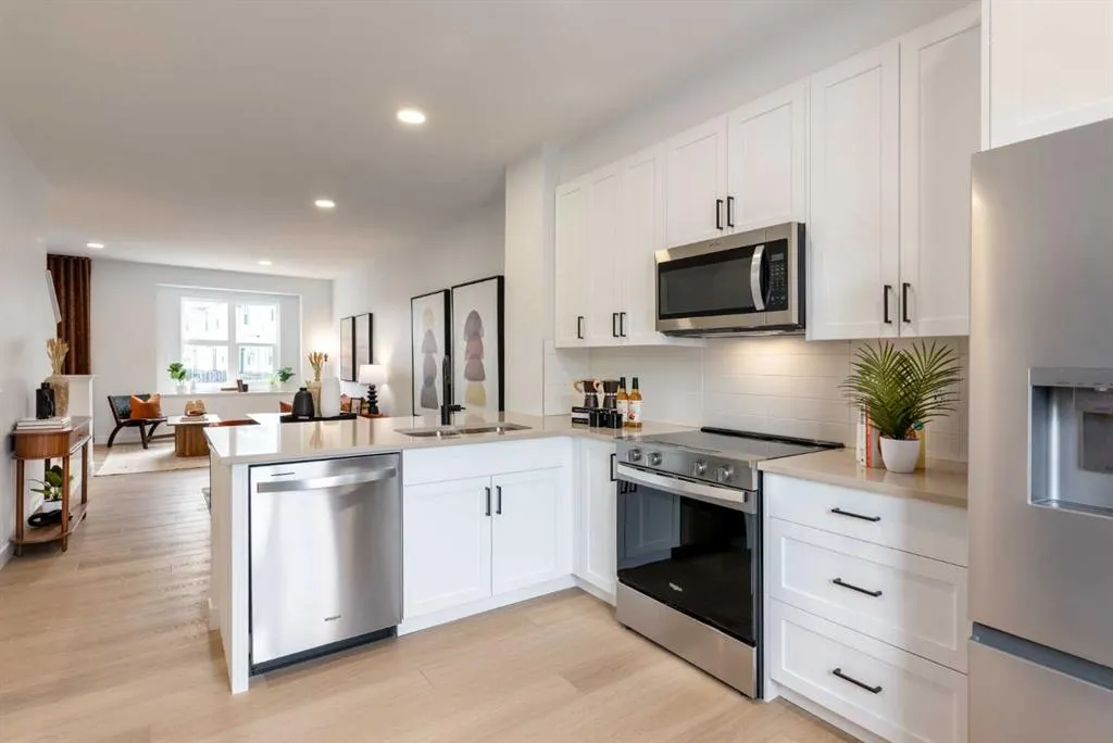 30 Rochester View NW #1203
