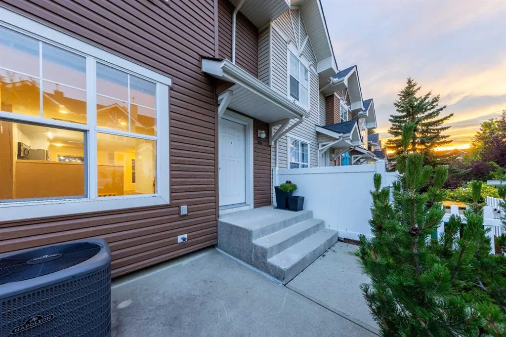 308 Toscana Gardens NW