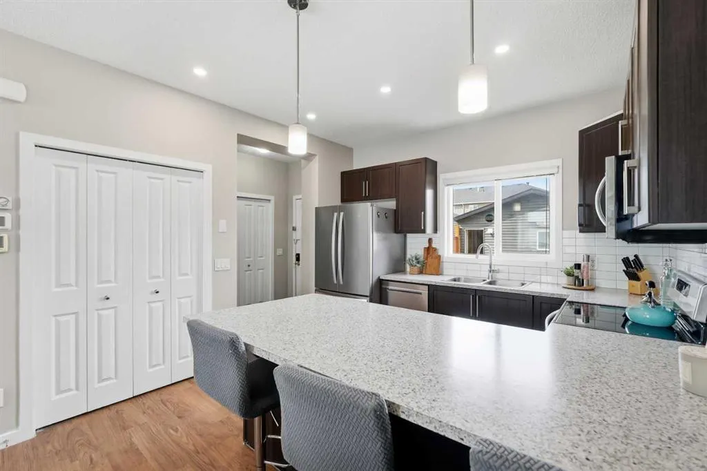 95 Corner Meadows Villas NE