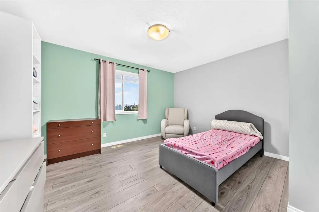 14 Bayside Park SW