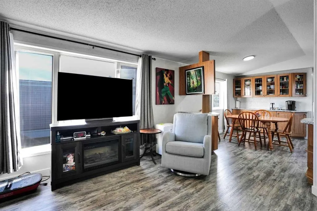 6220 17 Avenue SE ##243