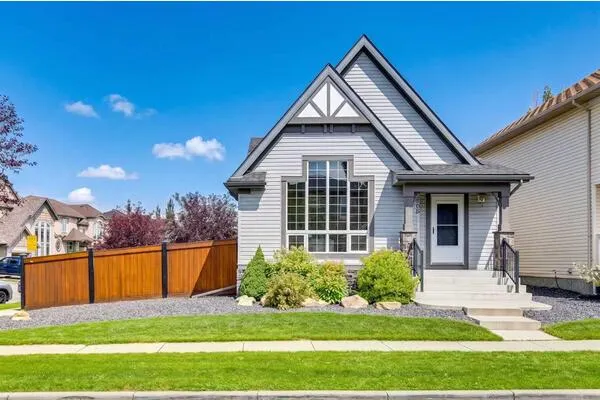 108 Elgin Manor SE