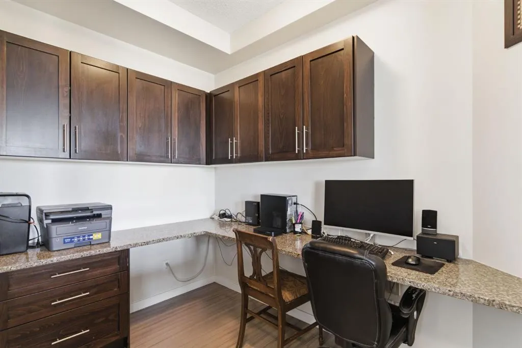 207 Sunset Drive #408