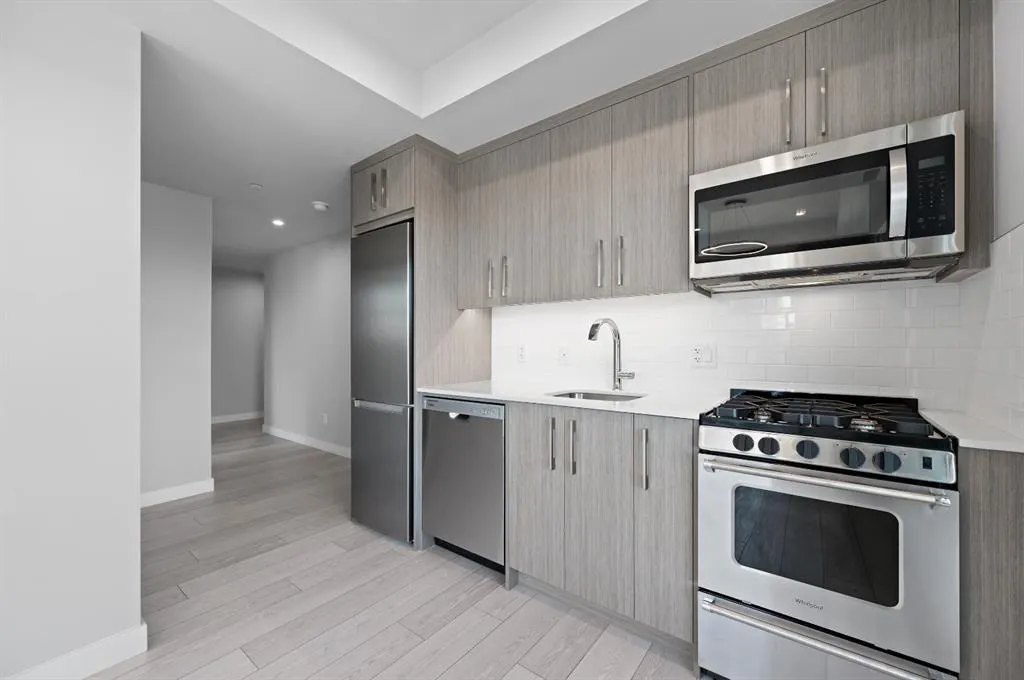 110 18A Street NW #841