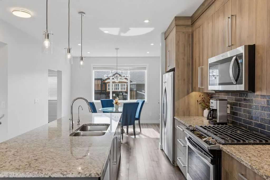 24 Chelsea Cape