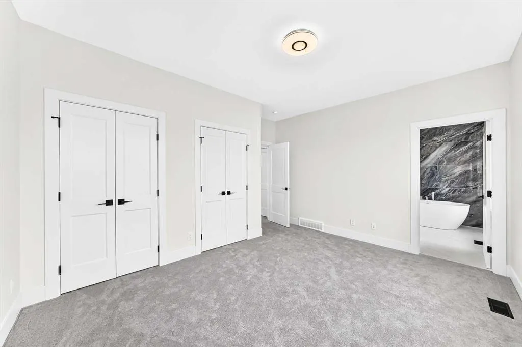 20 Lakewood Way
