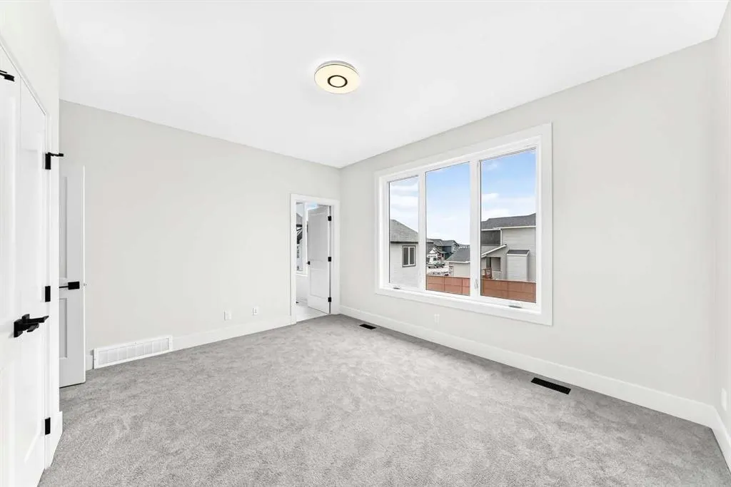 20 Lakewood Way