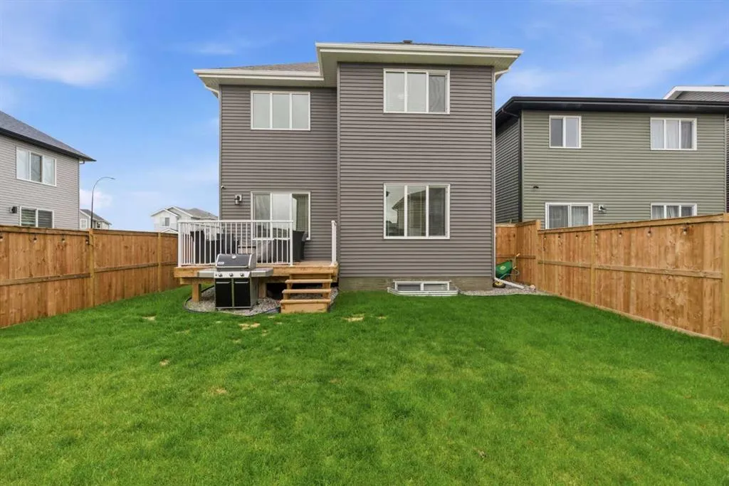 90 Saddlebred Place