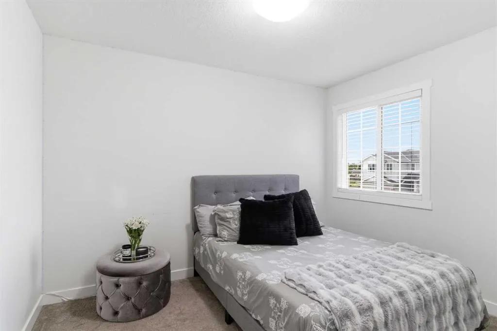 90 Saddlebred Place