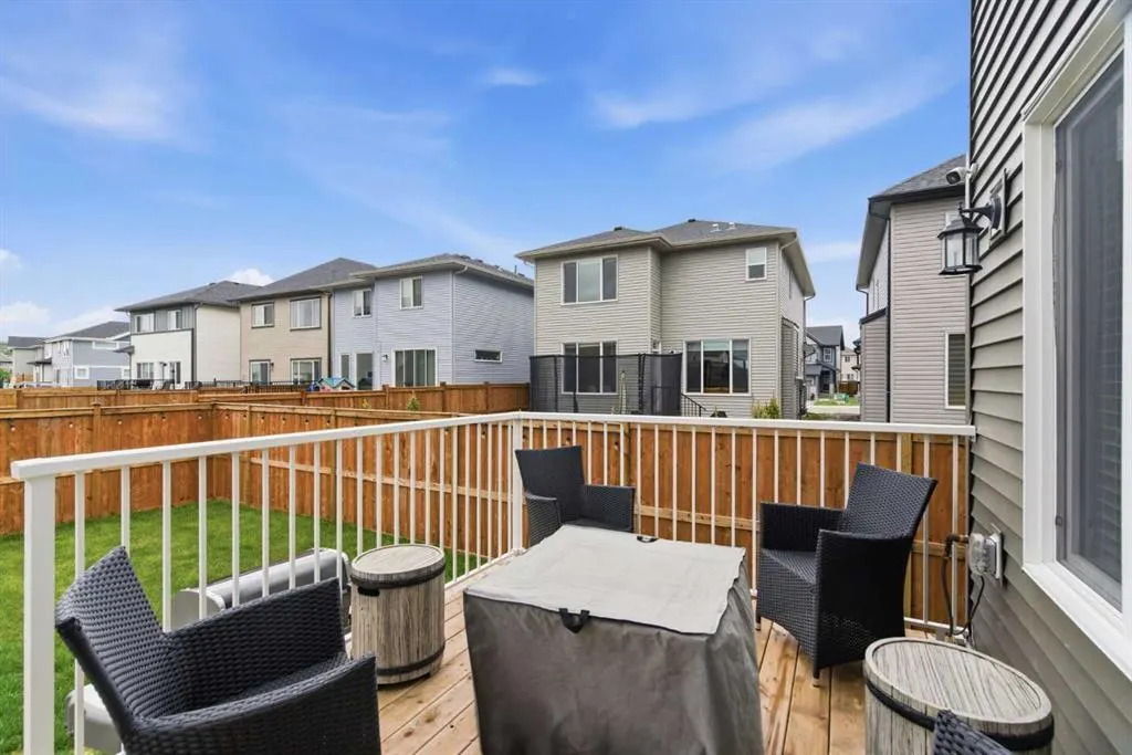 90 Saddlebred Place