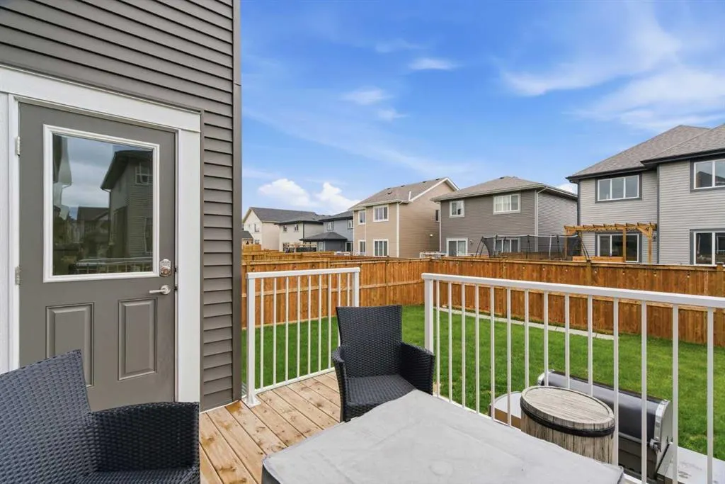 90 Saddlebred Place