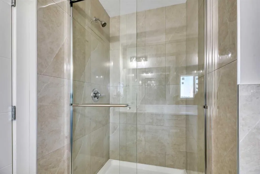 154 Lakewood Crescent