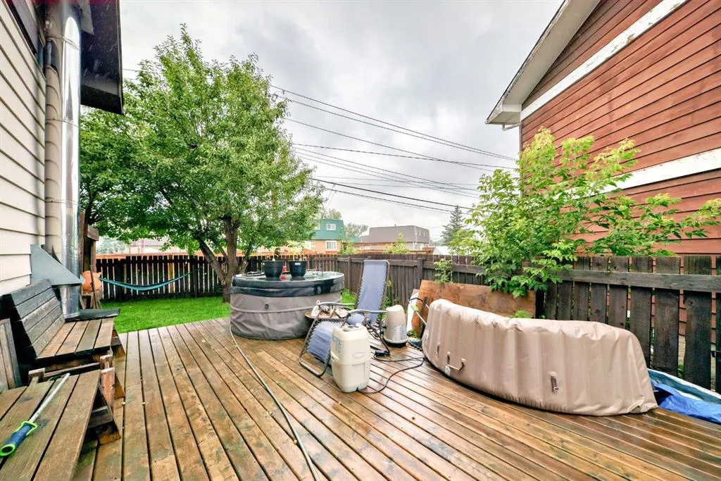 129 Dovertree Place SE