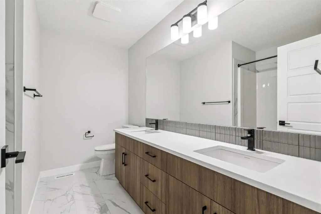 424 Bridgeport Glen