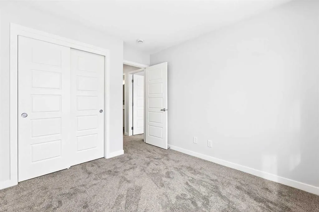 40 Creekside Way SW #204