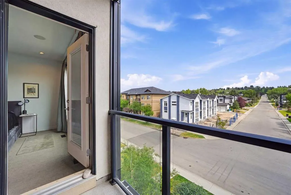 4733 17 Avenue NW #1