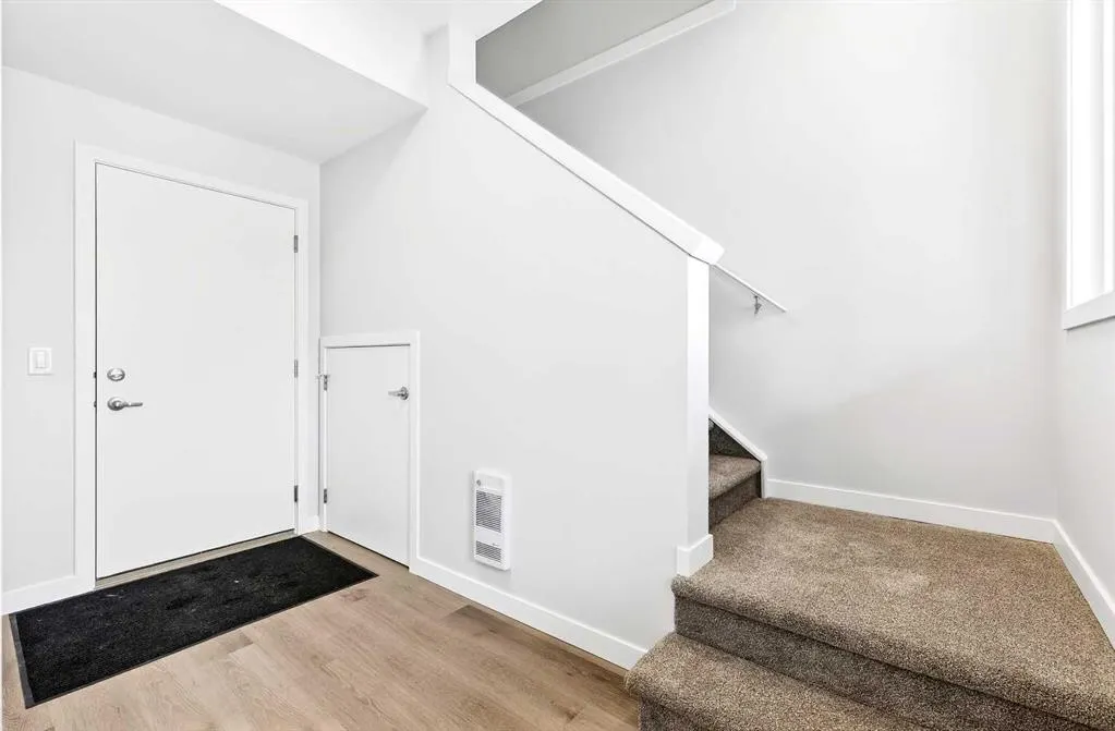 40 Creekside Way SW #201