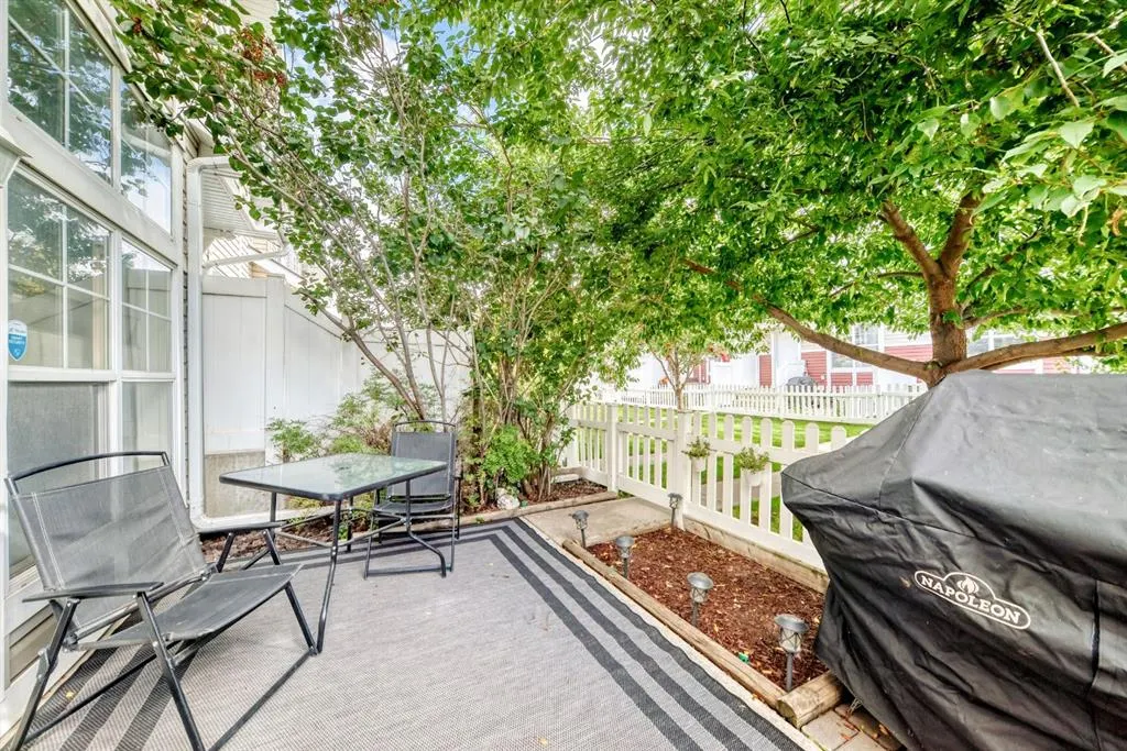 3190 New Brighton Gardens SE