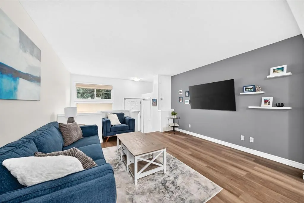 3190 New Brighton Gardens SE