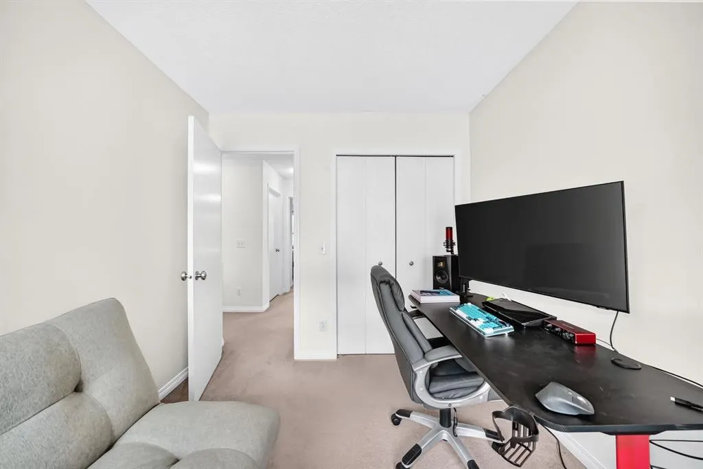 3190 New Brighton Gardens SE
