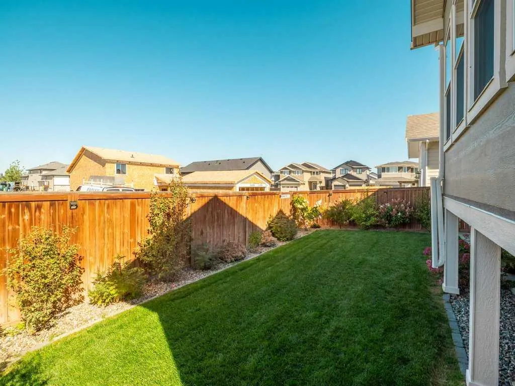 324 Rivergrove Chase W