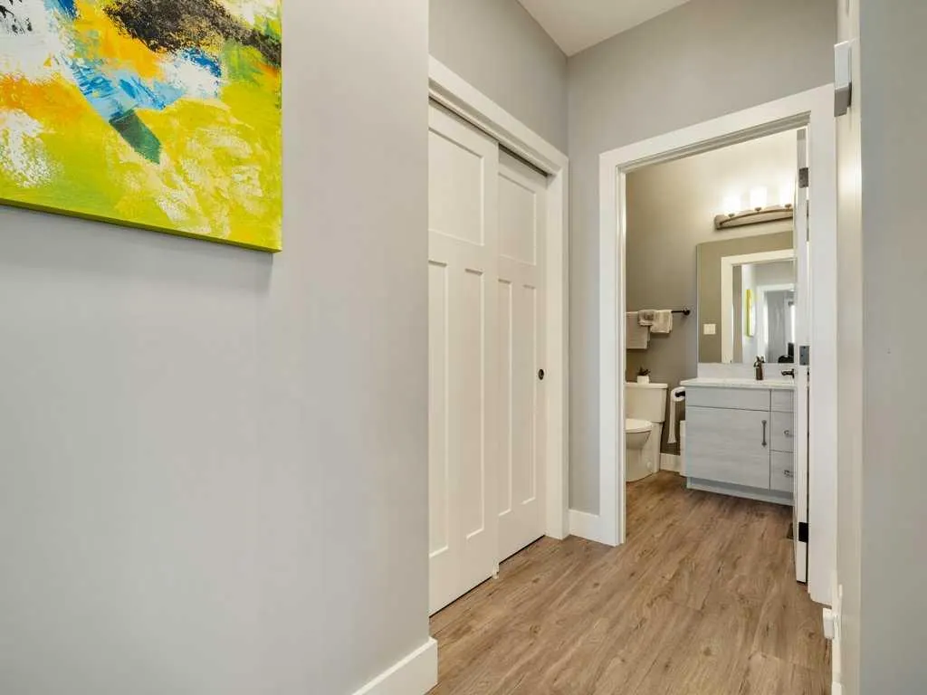 324 Rivergrove Chase W