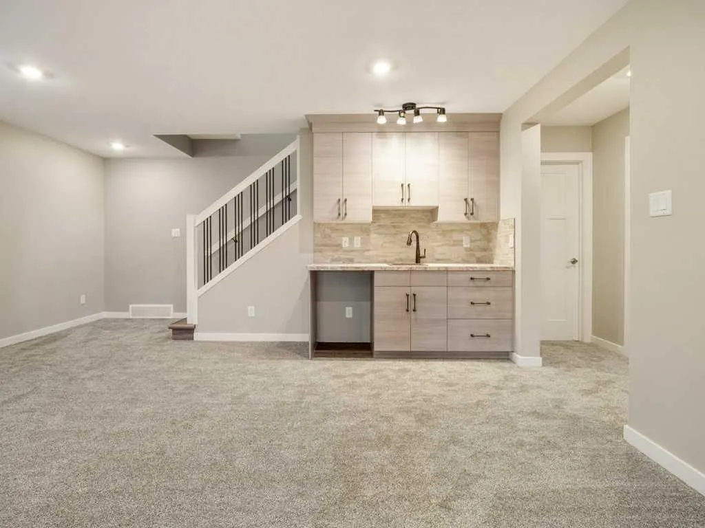 324 Rivergrove Chase W