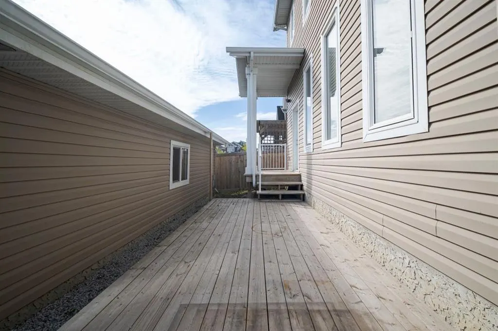 113 Olson Place