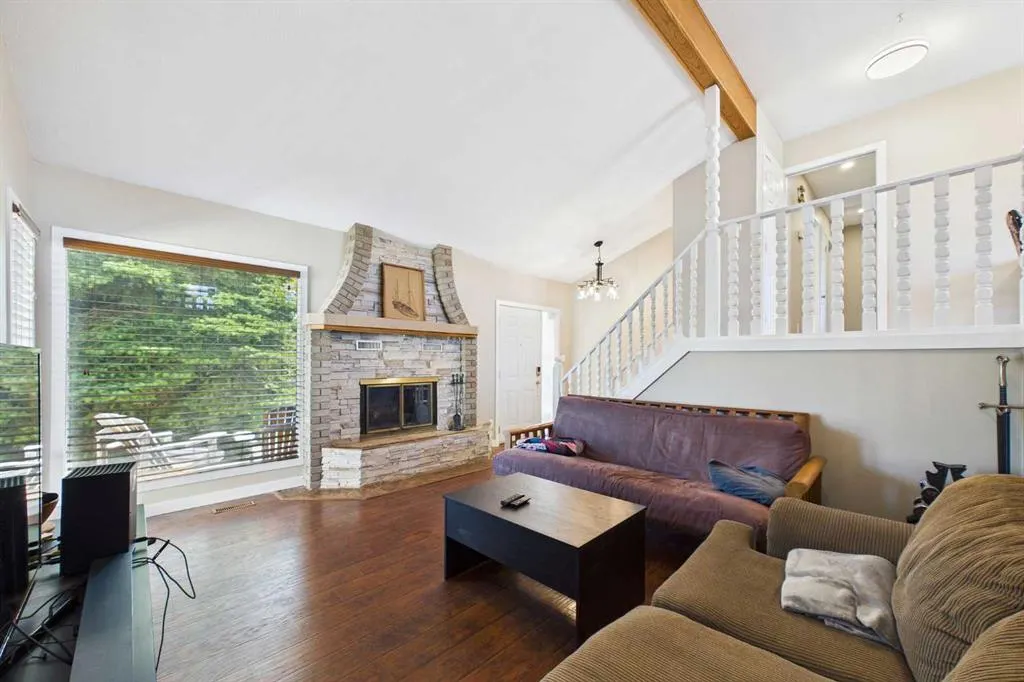5328 Aspen Drive
