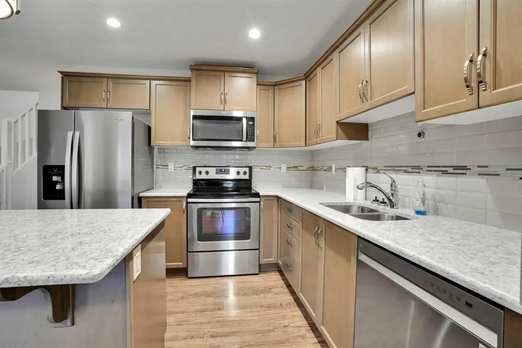 270 Cityscape Boulevard NE
