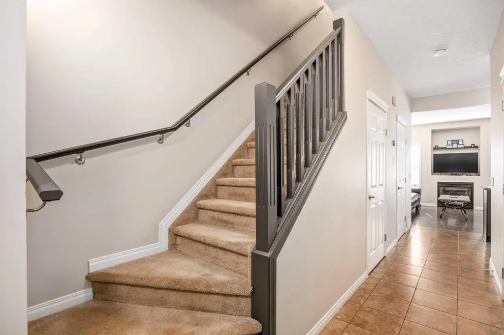620 Luxstone Landing SW #604