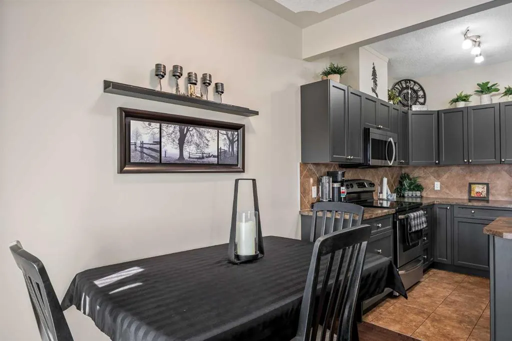 620 Luxstone Landing SW #604